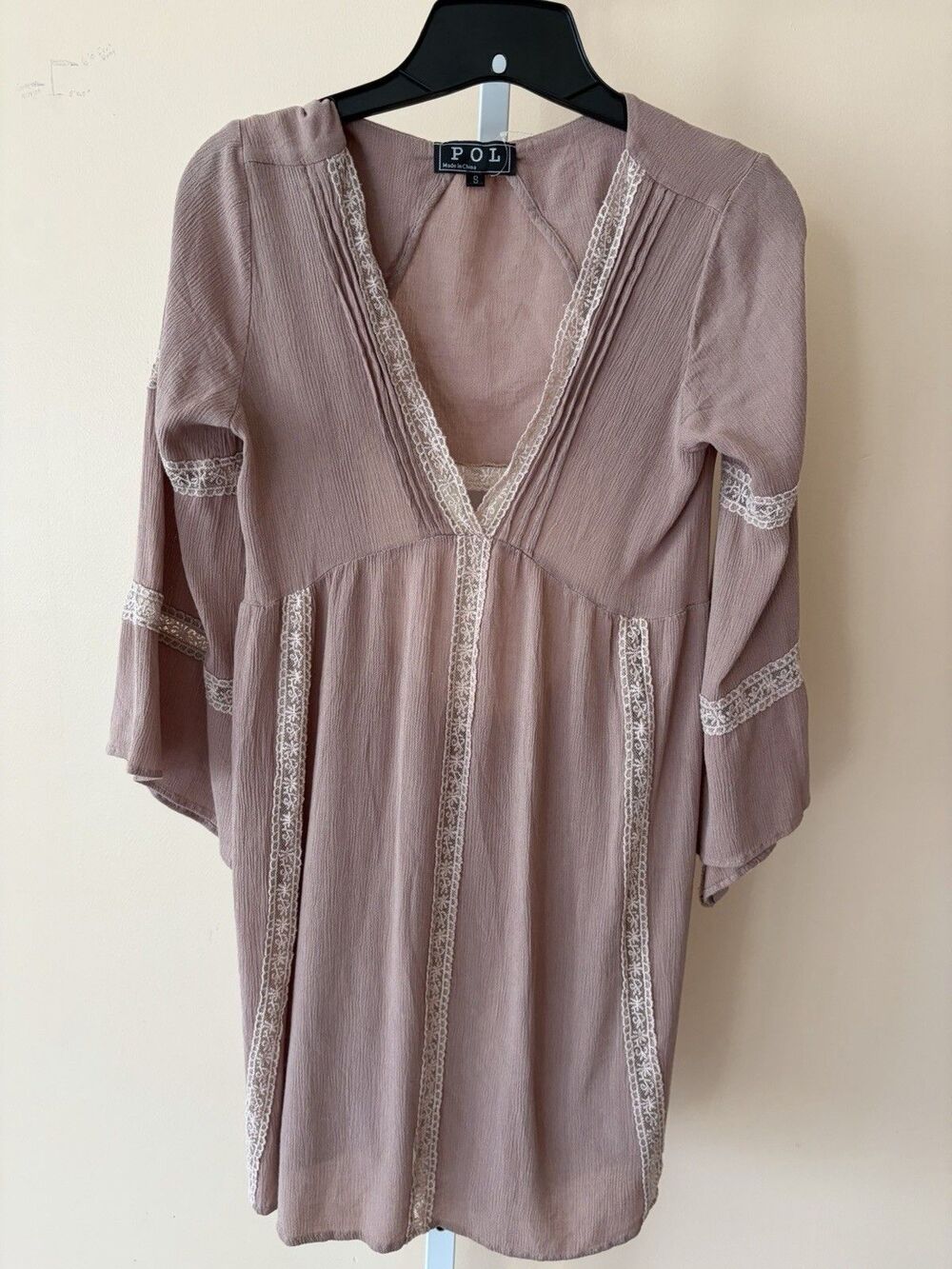 POL Lace Boho Babydoll Mini Dress Tunic S Pink Beige V Neck Open Back Boho Girly